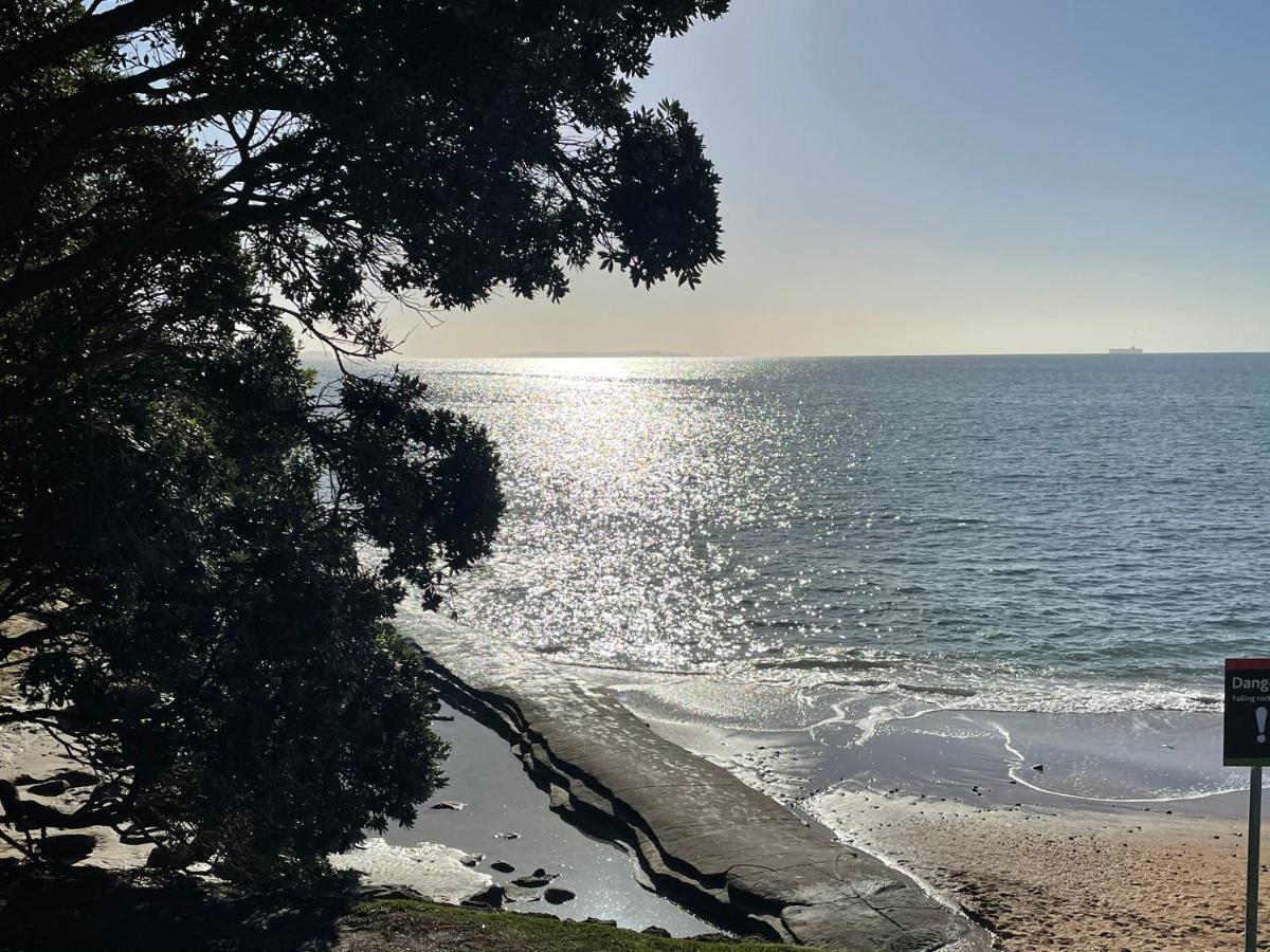Whitby Studio - Mairangi Bay Beach أوكلاند المظهر الخارجي الصورة